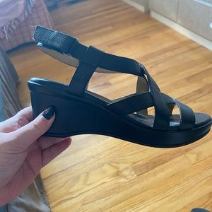 7.5 Naturalizer Black Wedge Sandal